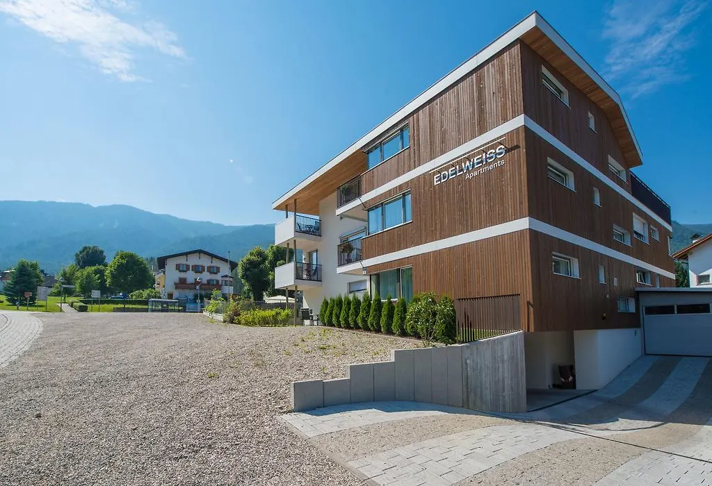 Apartment Edelweiss-1